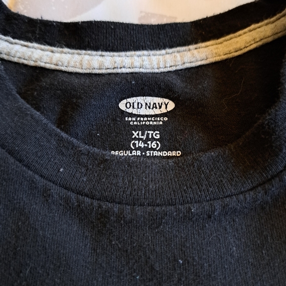 3 Long sleeve Tee's - Picture 8 of 11